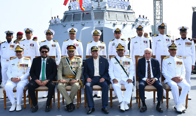 On Defense Day, Pakistan inducts two new warships in its naval fleet