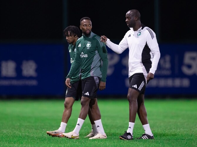 Saudi players arrive in China ahead of World Cup qualifier